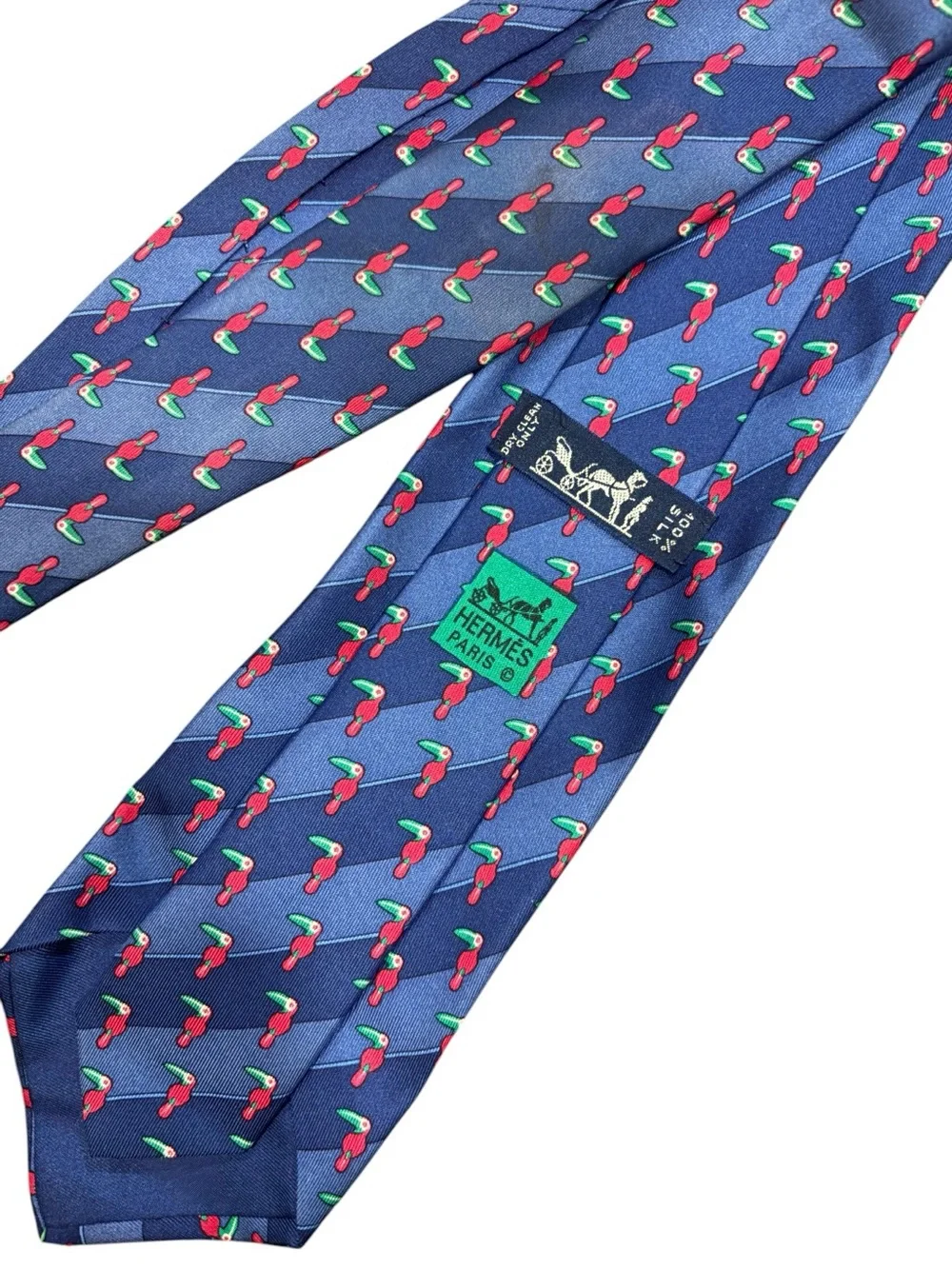 HERMÈS silk tie